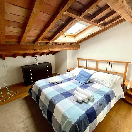 Apartamento Luminosa Mansarda Vicino Al Porto Livorno Exterior foto